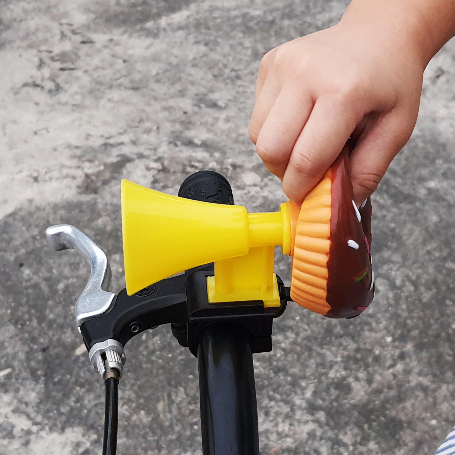ONIPAX Donut Bike Squeeze Horn