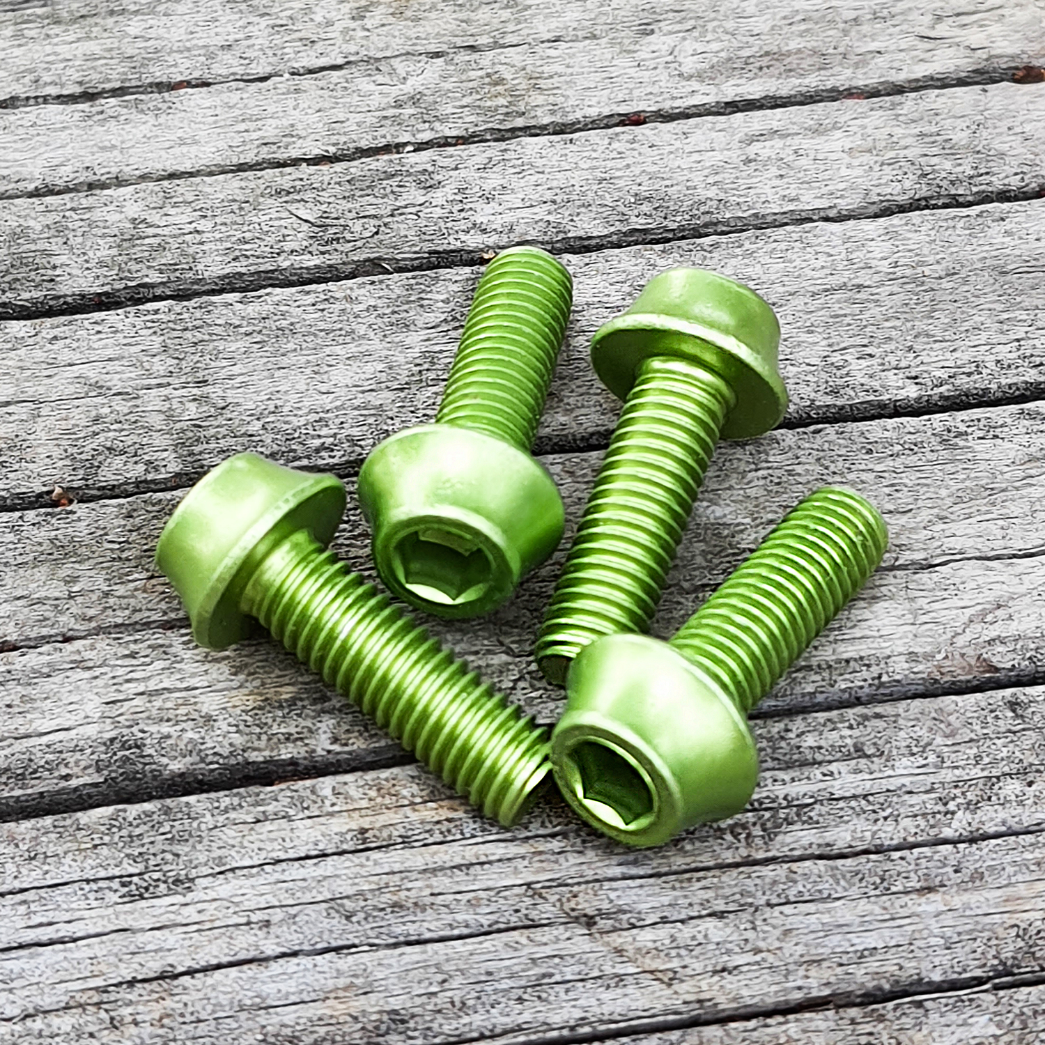 ONIPAX Aluminum Water Bottle Cage Bolts M5 x 16mm Pack of 4 pcs