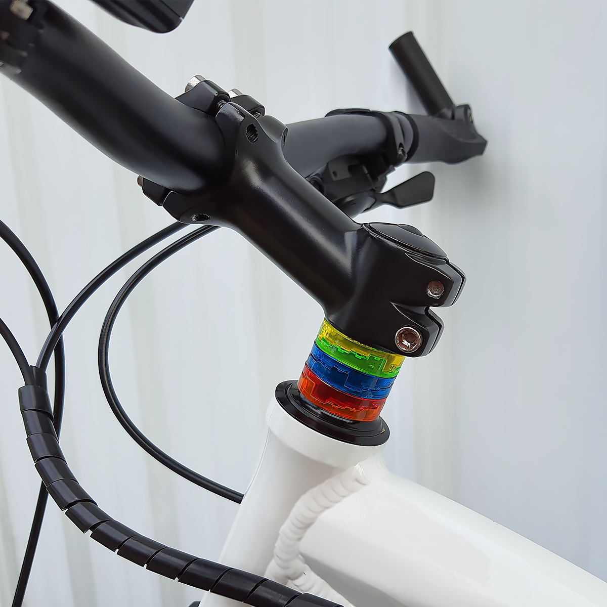 Spacers for online bike handlebars
